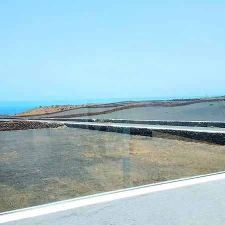 Lanzarote Ocean Loft B Tinajo