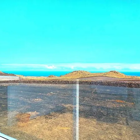 Lanzarote Ocean Loft B Apartment Tinajo